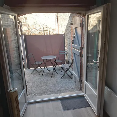 ベッド・アンド・ブレックファスト Cote Bouble 03140 3*